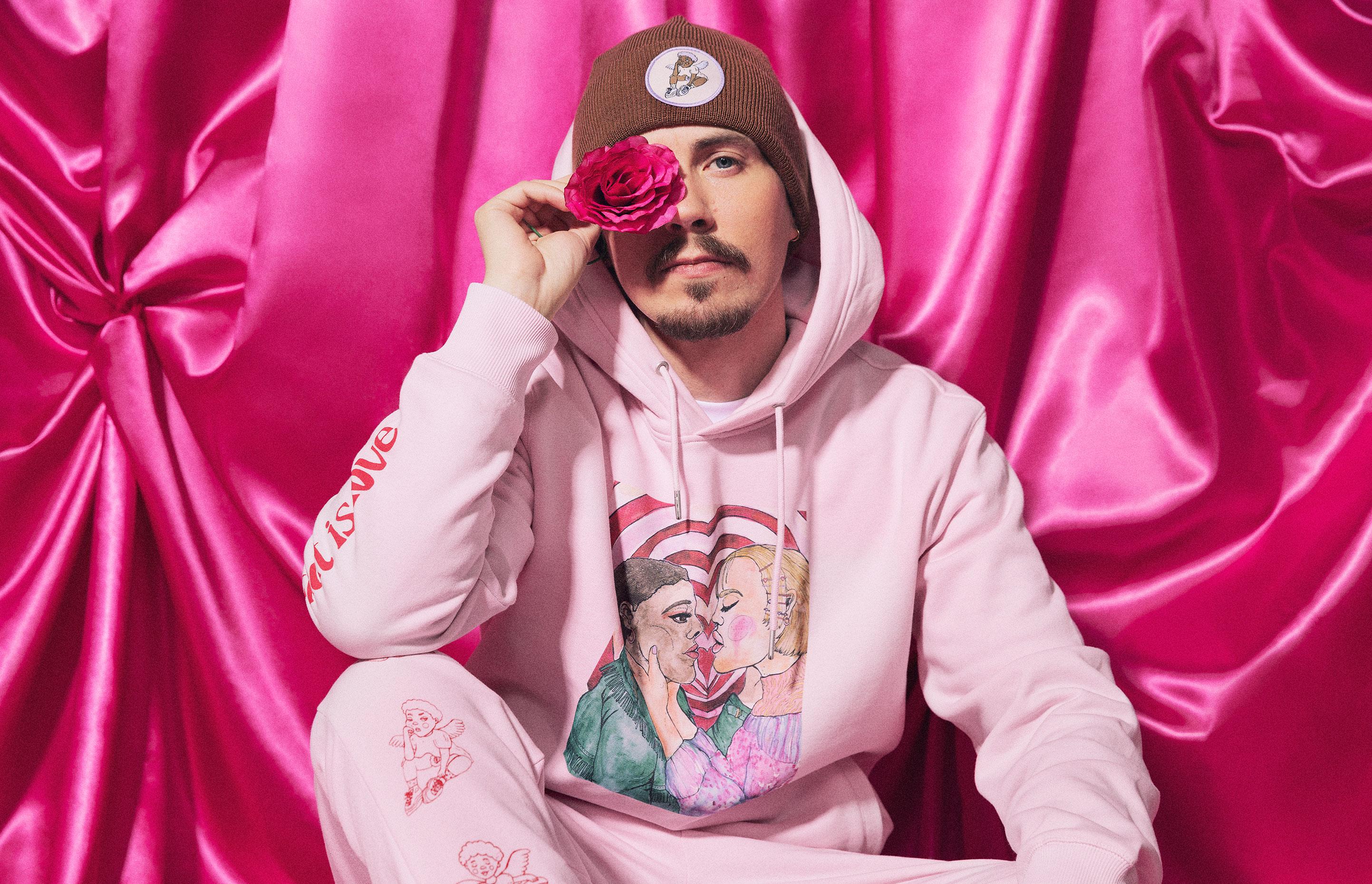 Who made your Tympeät tytöt shirt?