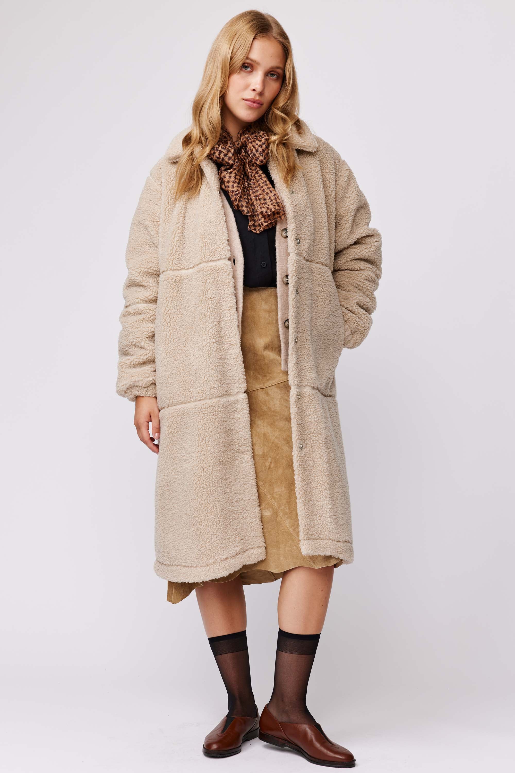 Alina Coat – Makia