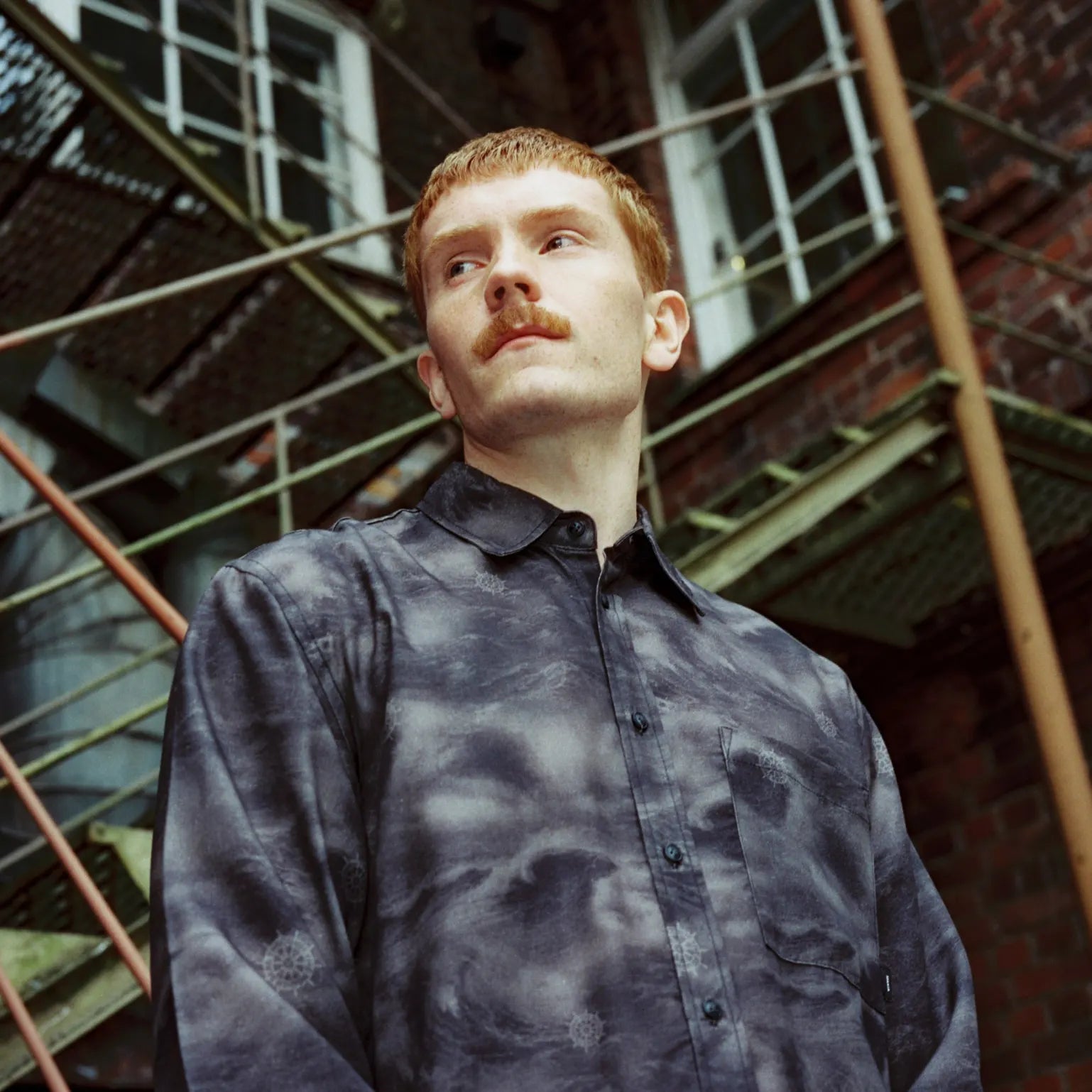 makia men's shirts