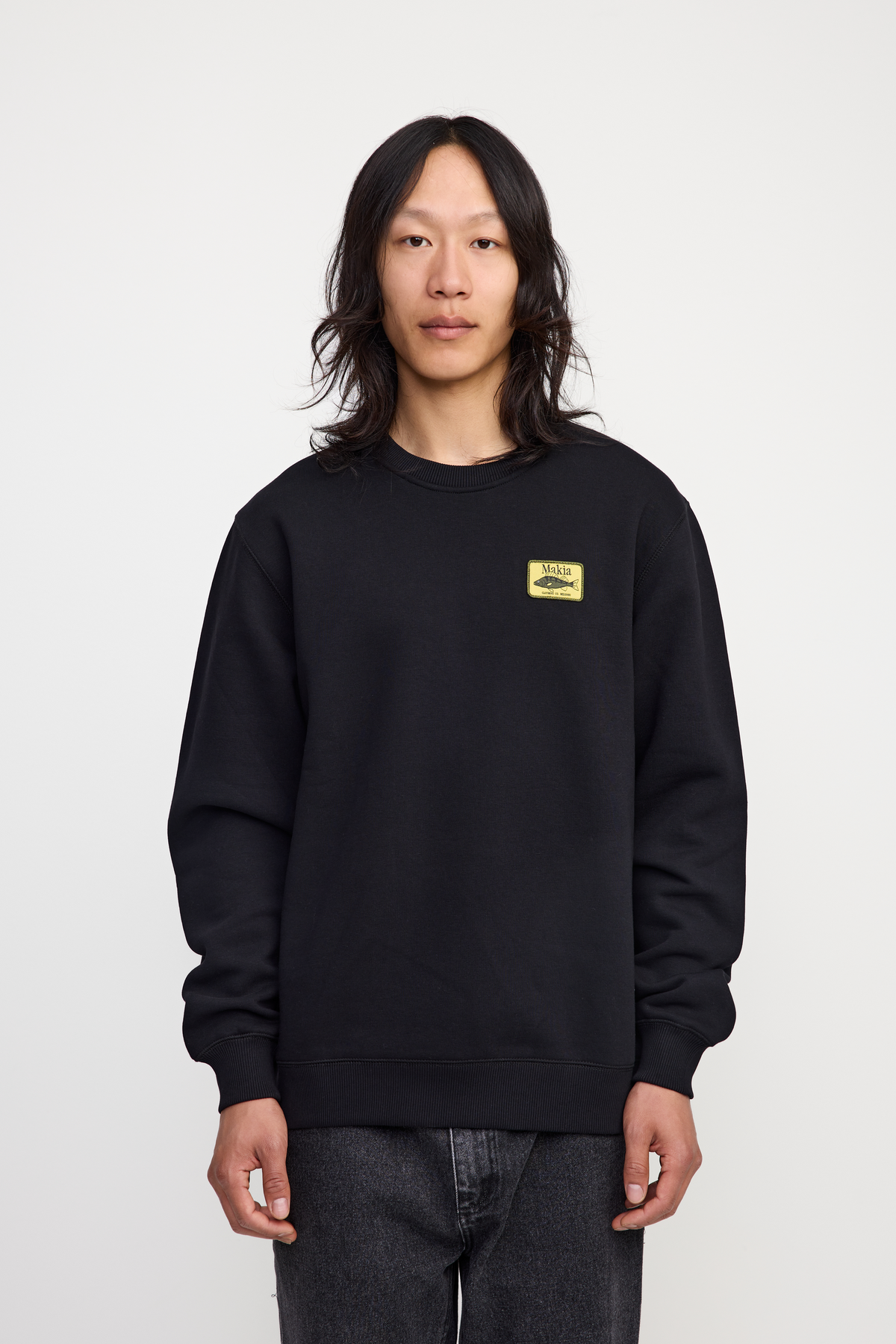 M41352_999_XXL; M41352_999_L; M41352_999_XL; M41352_999_S; M41352_999_M; Makia Abbore Sweatshirt  /  