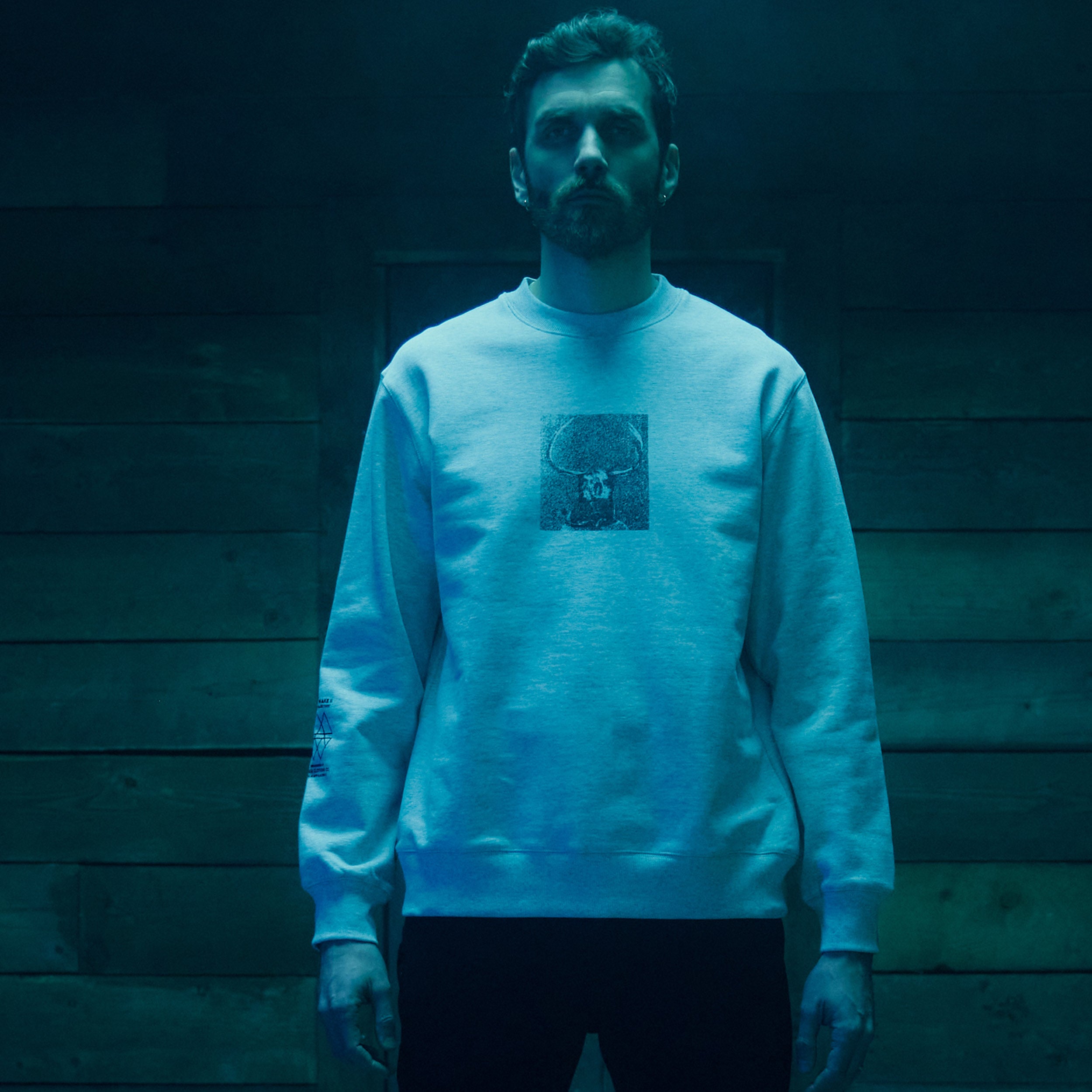 Darkness collegepaita