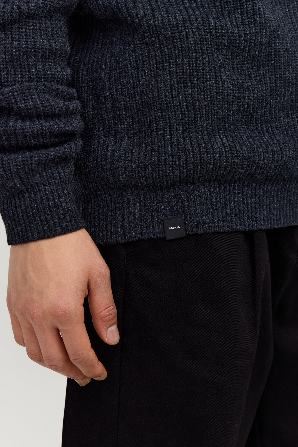 Moray Zip neule