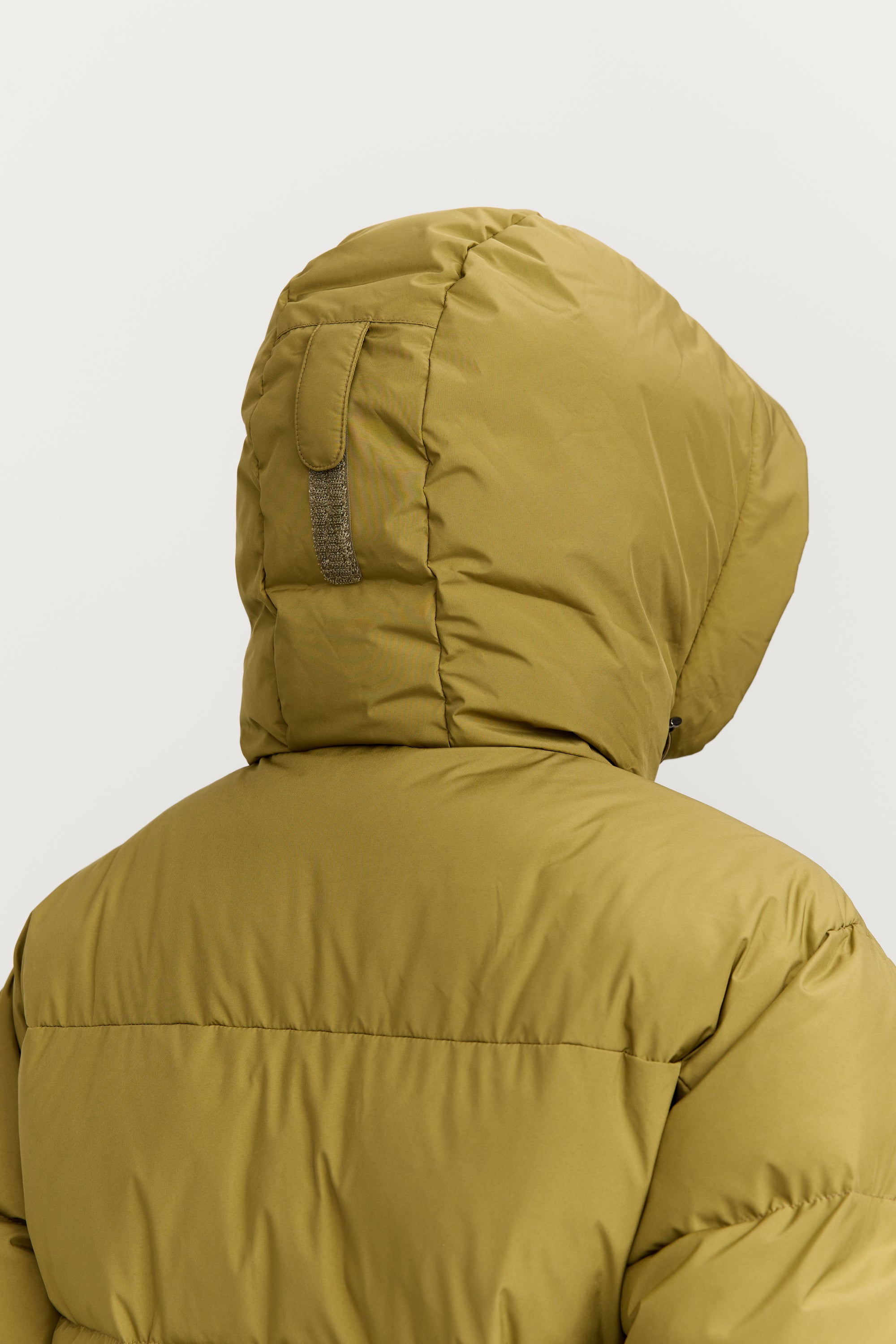 Aamos Jacket