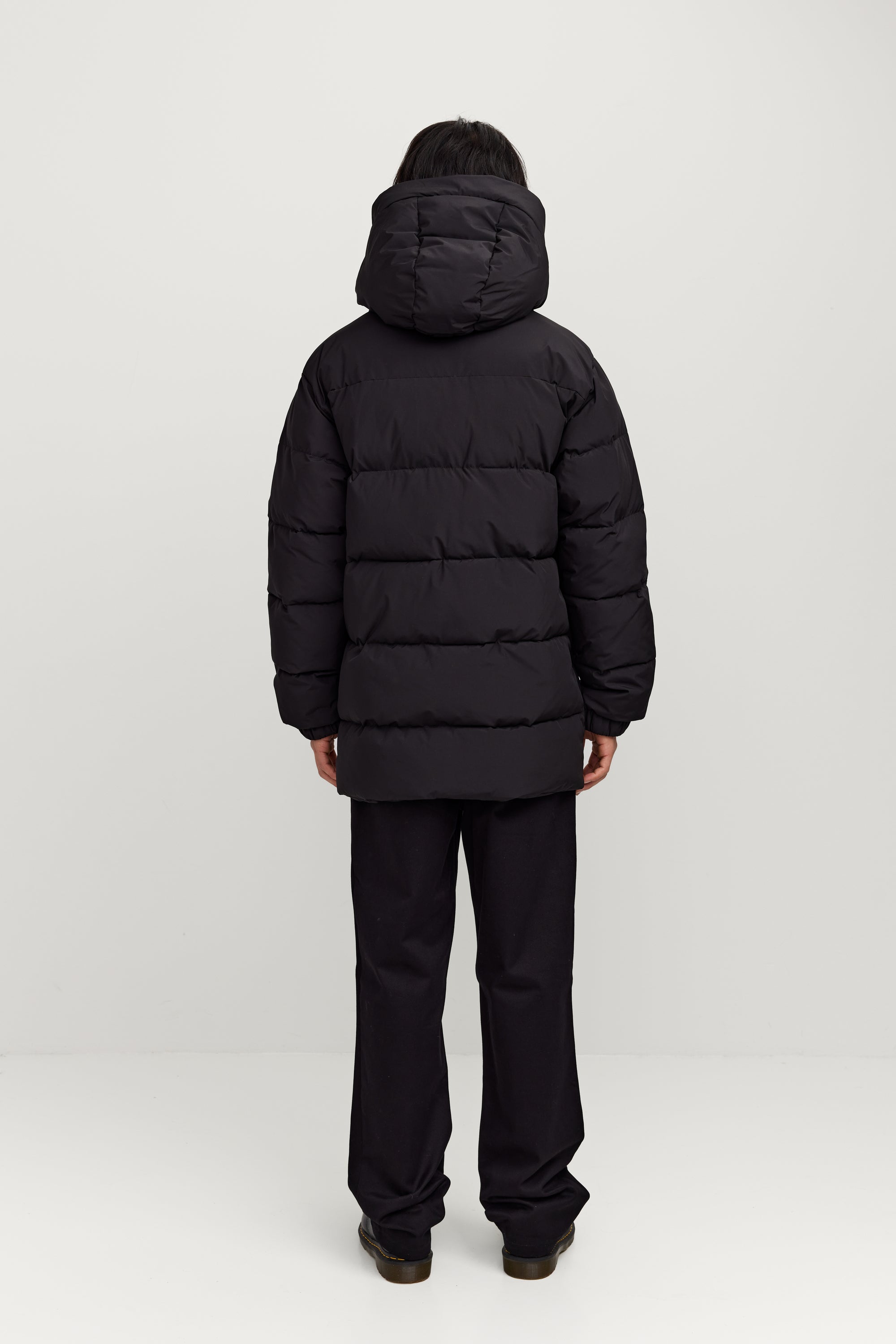 Aamos Jacket