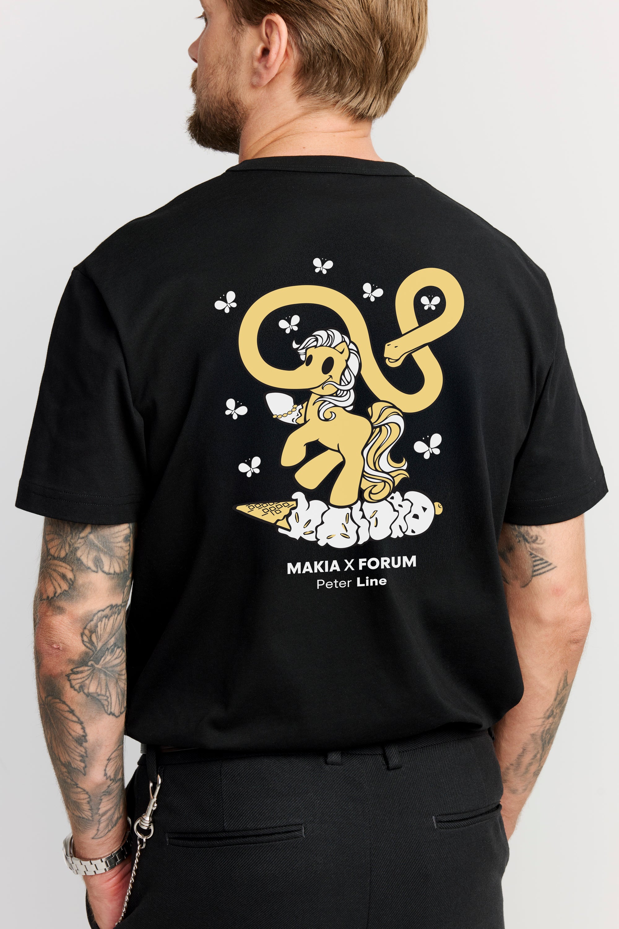 Line T-Shirt - Black