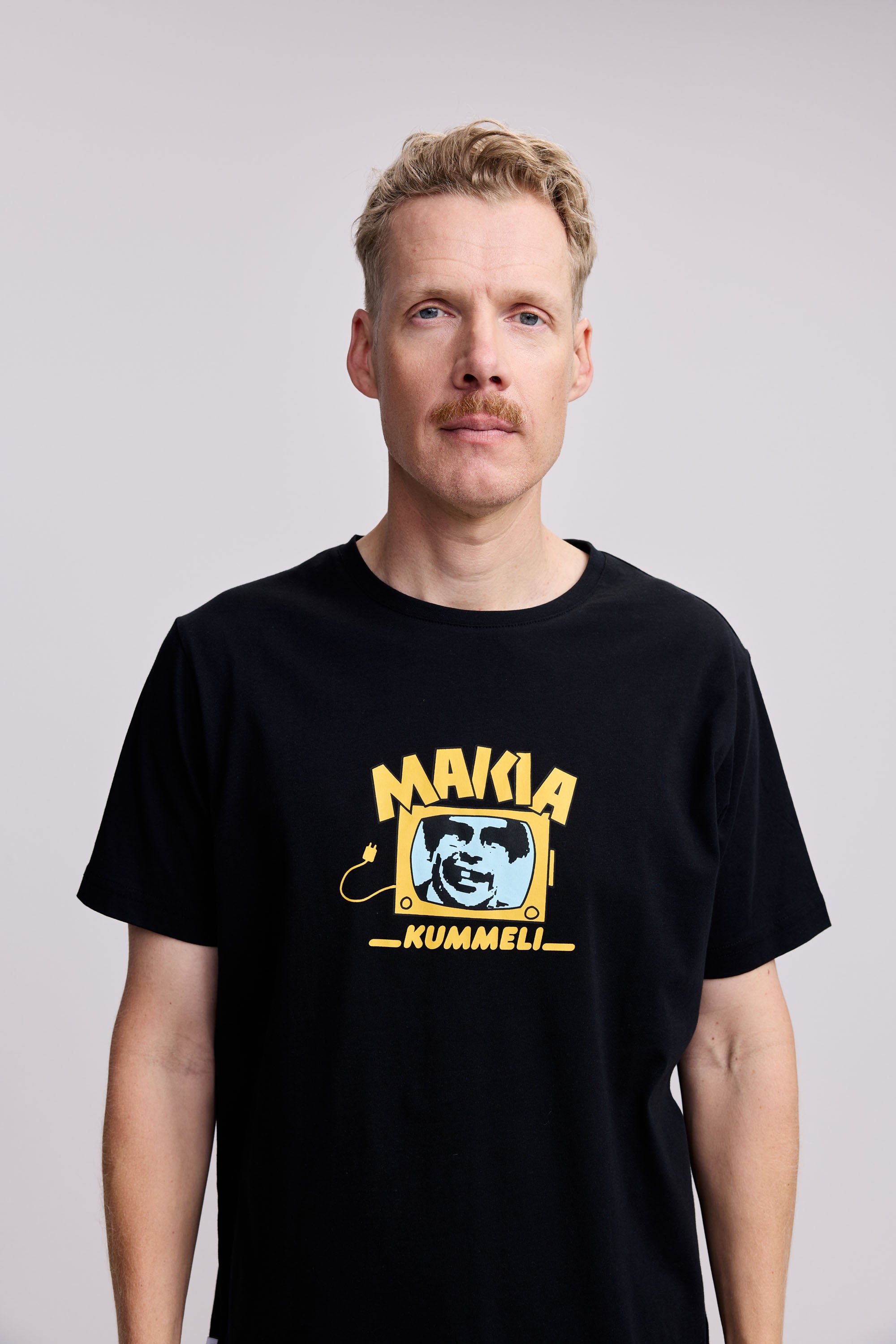 Kyllä lähtee T-Shirt