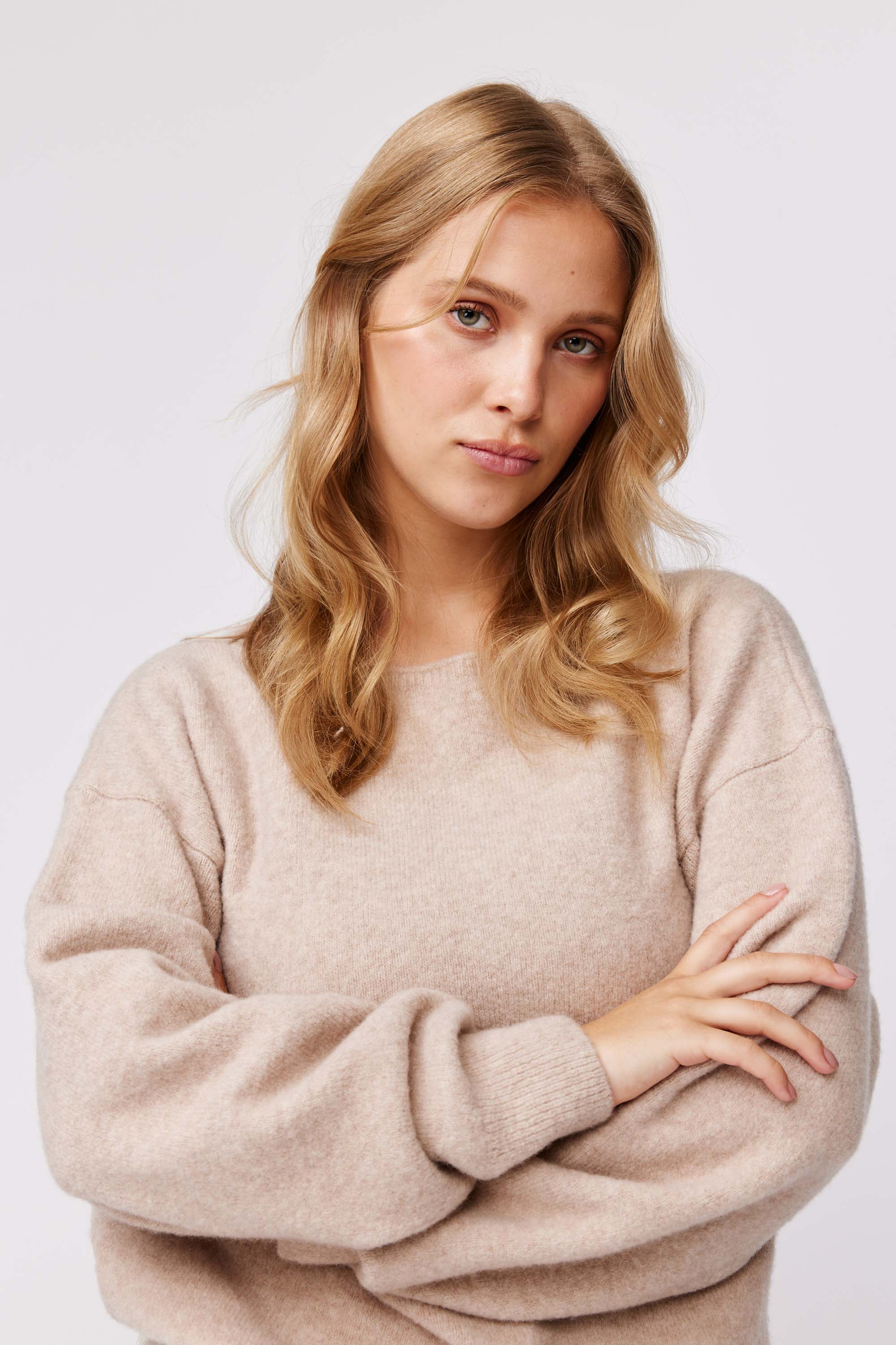 Aino Knit