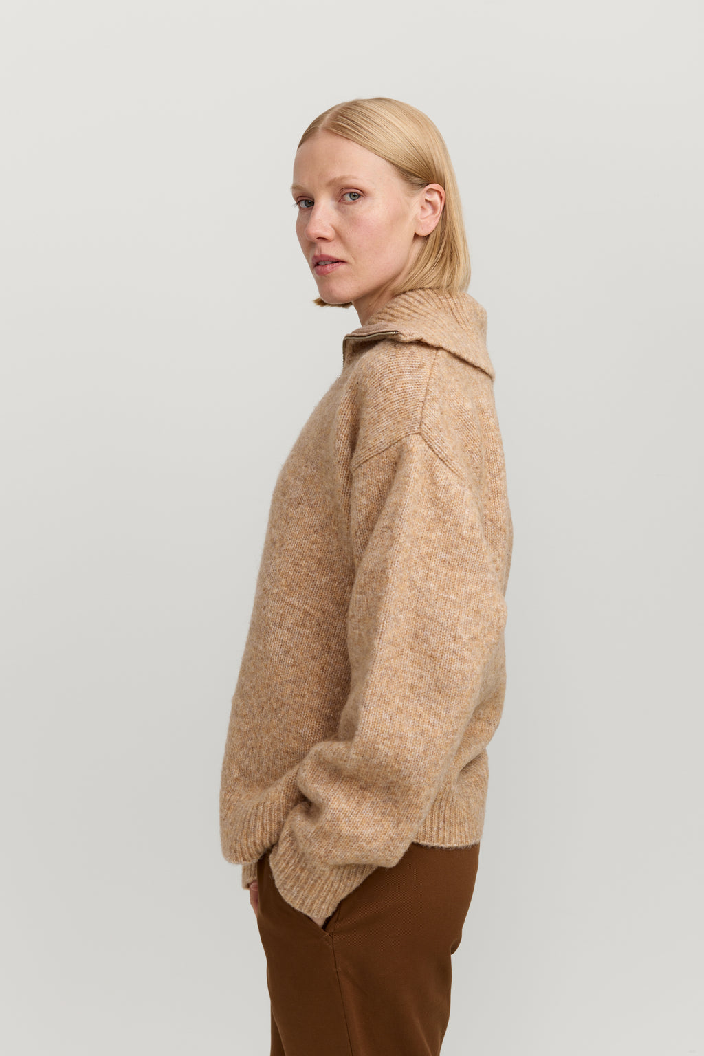 Tove Half Zip neule